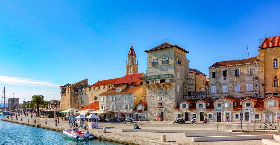 From Split: Half-Day Split & Trogir Small Group Guided Tour - Split’s Diocletian’s Palace Walk: The Heart of the Old Town