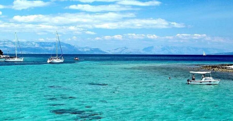 From Split: Islands & Blue Lagoon Cruise with Lunch & Drinks - Morning cruising: coffee, croissants, and Čiovo viewpoints