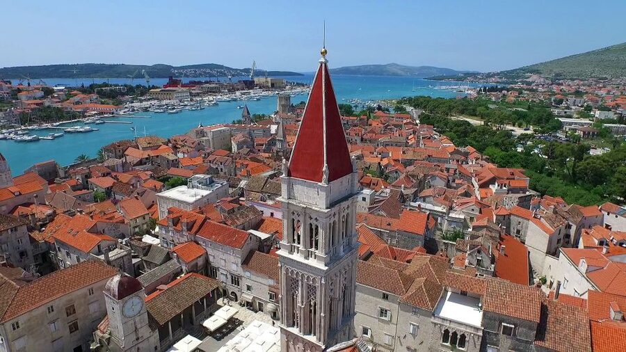 From Split: Krka Waterfalls Cruise & Trogir Walking Tour - The walk and viewpoints inside Krka: how to plan your pace