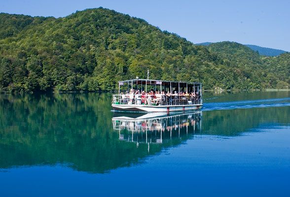 From Split or Trogir: Plitvice Lakes Private Tour - Why Plitvice Lakes fits a full day from Split or Trogir