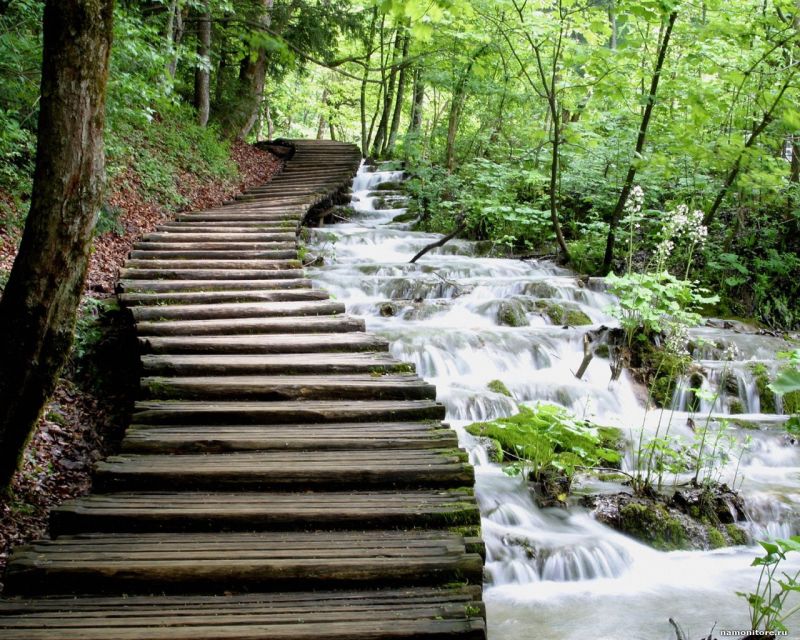 From Split or Trogir: Plitvice Lakes Private Tour - Kozjak Lake boat ride: a short break with a big payoff