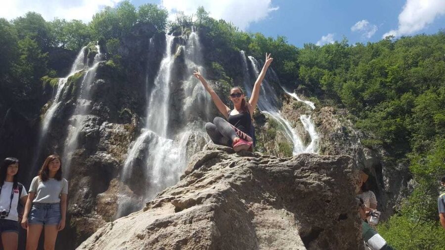 From Split or Trogir: Plitvice Lakes Trip with Entry Ticket - Vila Velebita stop: lunch timing and where the day’s energy turns
