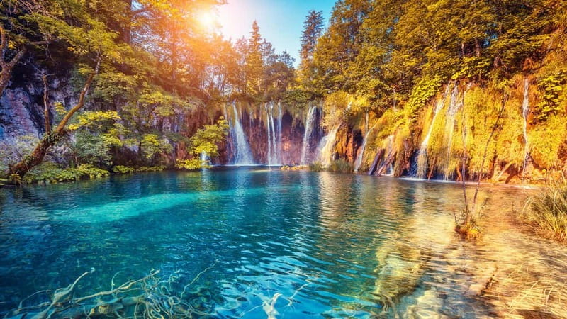 From Split: Plitvice Lakes Guided tour - Veliki Slap and the electric train finish for more viewpoints