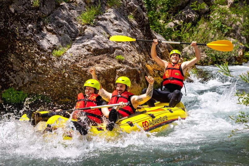 From Split/Šestanovac: Whitewater Rafting on Cetina River - Getting kitted up and briefed for a Class II–IV day