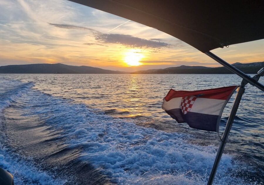 From Trogir: 3 islands half day tour with Blue Lagoon - The speedboat experience: fun pace, but plan for motion
