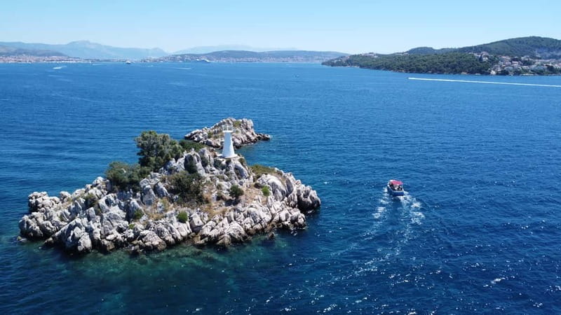 From Trogir: Guided Panoramic Boat Tour with Drinks - Racetinovac Bay: Where the Coast Feels Quiet (Even If It’s Short)