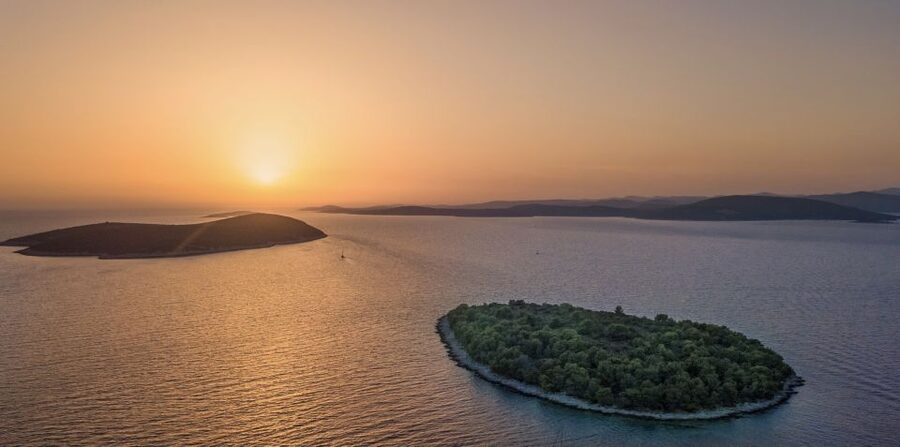From Trogir: Sunset Private Tour - Sunset at Maslinica is the plan, not just a photo stop