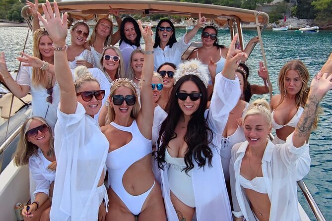 Full-Day Private Boat Tour in Croatia - Solta Island Stops: Nečujam Snorkeling, Maslinica Views, Stomorska Lunch