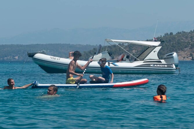 Full-Day Private Boat Tour to Golden Horn, Hvar & Pakleni Islands - Zlatni Rat Beach: the iconic Golden Horn, explained