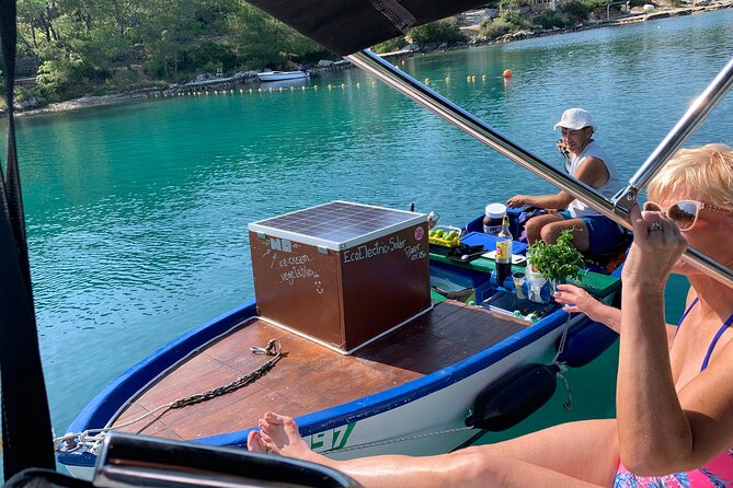 Fully customized private boat trip from Trogir and Split - Pakleni Islands: the color-and-bay finale