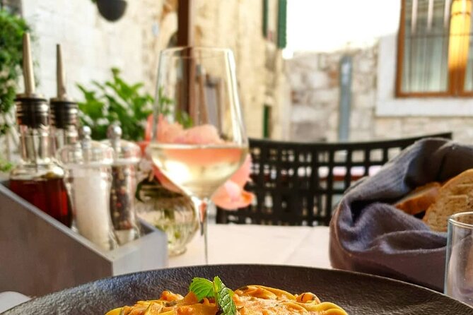Gastro and History Jewels Experience in Split - Restaurants you might hit: Muma’s and Skalinada examples