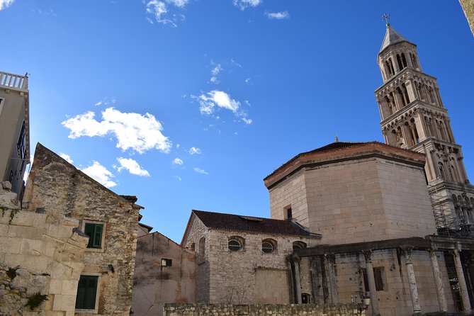 Grand Split Walking Tour with Diocletian's Palace - City Squares and Harbor Views: Riva, Pjaca, and the Day-to-Day Split