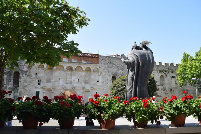Grand Split Walking Tour with Diocletian's Palace - City Clock and the 24-Hour Sun: Fun, Fast, and Worth Noticing