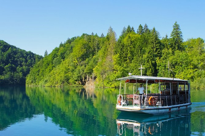 Guided transfer from Split to Zagreb with Plitvice Lakes stop - Who this tour fits best (and who should skip it)