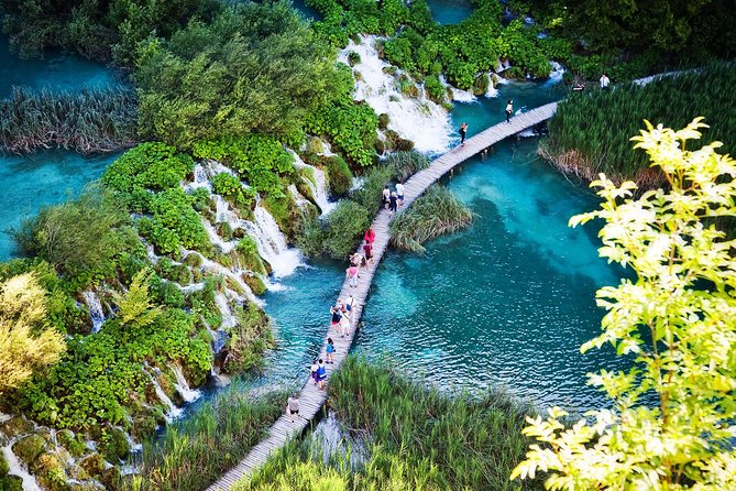 Guided transfer from Split to Zagreb with Plitvice Lakes stop - Boat ride and electric train: why this package feels efficient