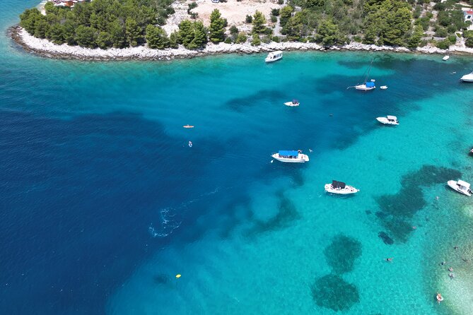Half-Day Private Blue Lagoon Island Tour in Croatia - Maslinica: a calm hour in a hilltop village mood