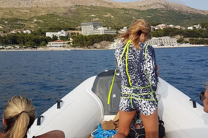 Half-Day Private Boat Tour from Split to Blue Lagoon - Guide quality: flexibility is the real superpower