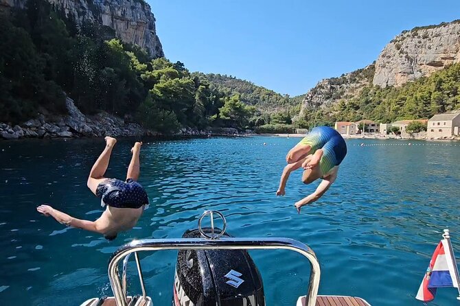 Hvar (Hidden Bays) & Brac (Golden Horn) PRIVATE full day tour - Stop 5: Mala Stiniva for Cliff-Jumping Fun and “Come On, One More”