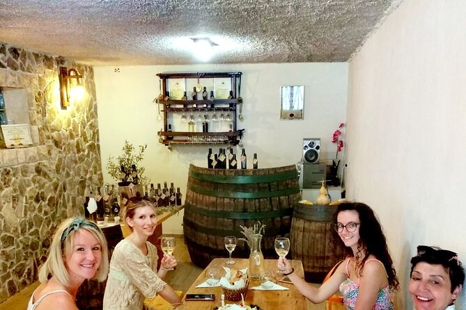 Krka National Park Tour with tour Guide & Wine tasting from Split & Trogir - Skradin: wine tasting and a real break from the park pace