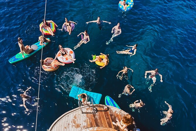 Luxury Yacht Week from Split to Dubrovnik - Dubrovnik arrival: city walls, optional history walk, and Club Revelin