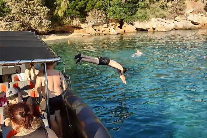Makarska: 3-Island Golden Horn and Blue Lagoon Speedboat Tour - Stop 1: Nugal Beach photo stop (10 minutes) and how to use it well