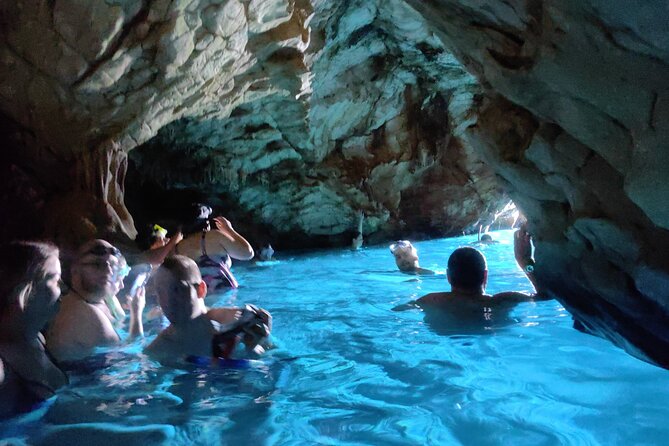 Makarska: 3 Island Speedboat Tour with Little Blue Cave & Lagoon - Key Things to Know Before You Go