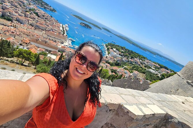 Makarska: 4 Island Luxory Boat Tour - Town Hvar & Pakleni islands - Where You Meet (and How to Start the Day Without Stress)