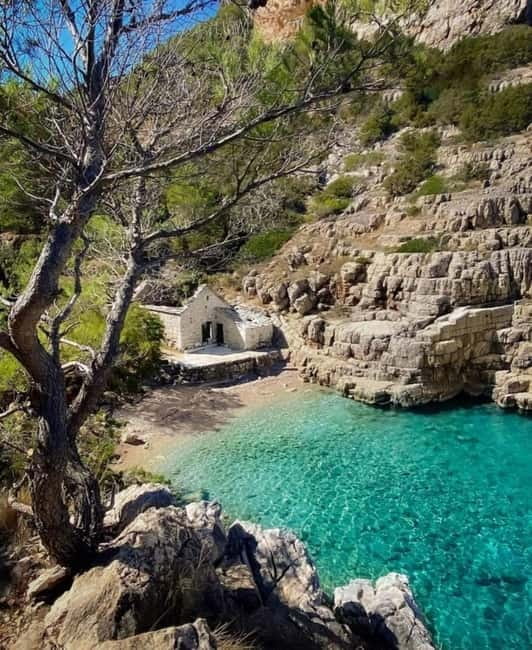 Makarska: Half-Day Boat Tour to Hvar Island - Where You Start: Poseidon Rent a Boat, Easy to Find