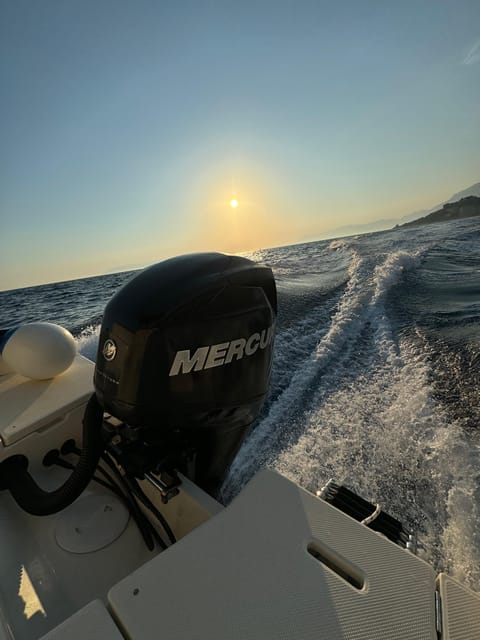 Makarska: Off-Season special ,Panorama or Sunset boat tour - Skippers Who Make It Feel Personal: Osvald and Borna