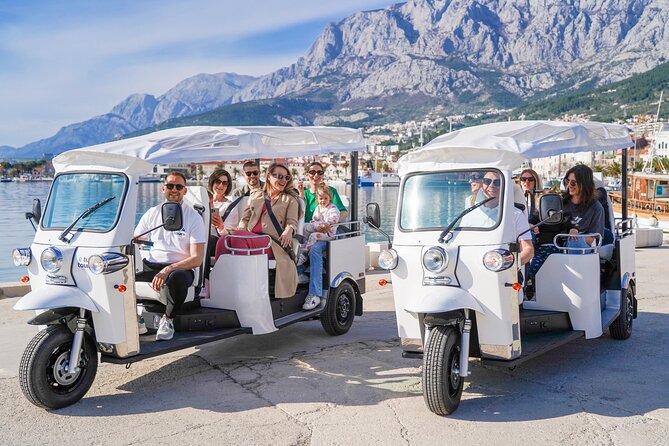 Makarska: Skywalk Tour with a Tuk Tuk - Skip the line ticket - The climb toward Biokovo: photo stops and real viewpoints