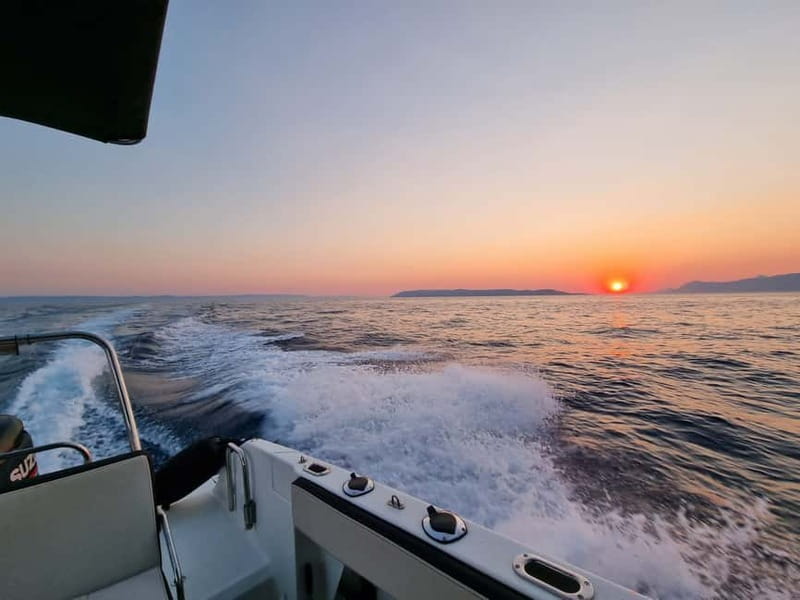 Makarska: Speedboat Sunset Tour to hidden bay on island Brač - The Real Timeline: 90 Minutes That Move Fast (In a Good Way)
