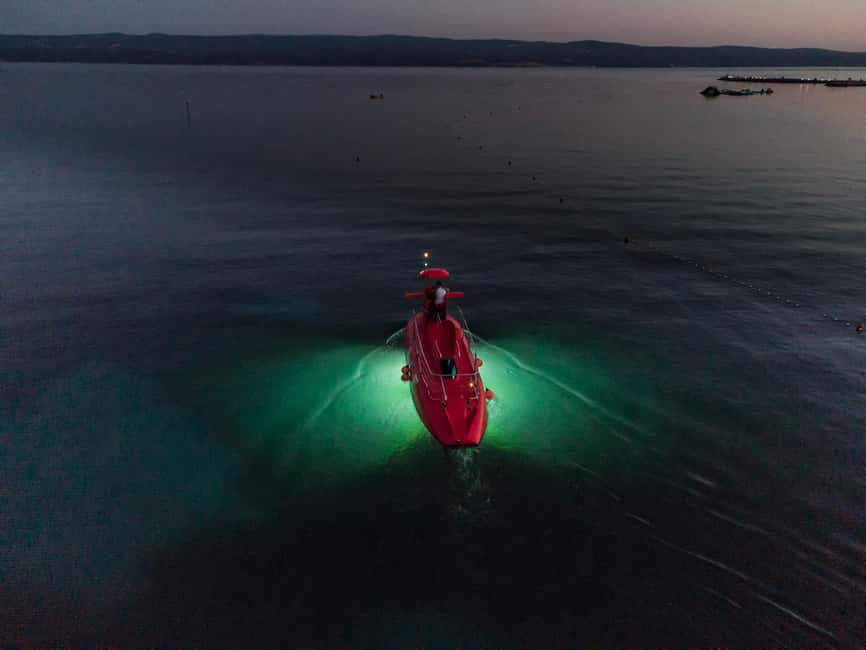 Omiš: Semi-Submarine Underwater Adventure - The World War II wreck: what you’ll spot close to the surface
