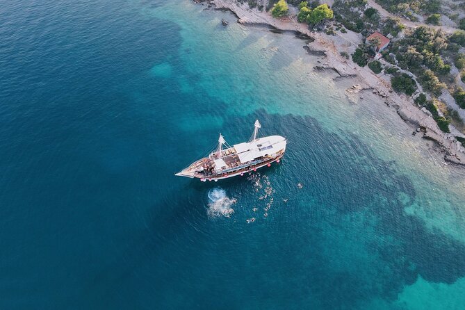 Out to Sea Split Boat Party w/ Blue Lagoon Swim, Dj & Afterparty - Afterparty and club access: what to expect when the boat ends