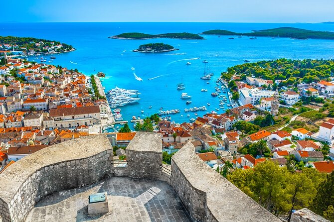 Private 4 islands tour (Golden Horn, Hvar, Pakleni islands, Šolta) - Hvar town time: self-guided strolling with a sunny-town advantage