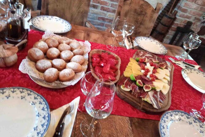 Private Authentic Family Home Local Lunch from Farm From Split - The full included meal plan: more value than it looks
