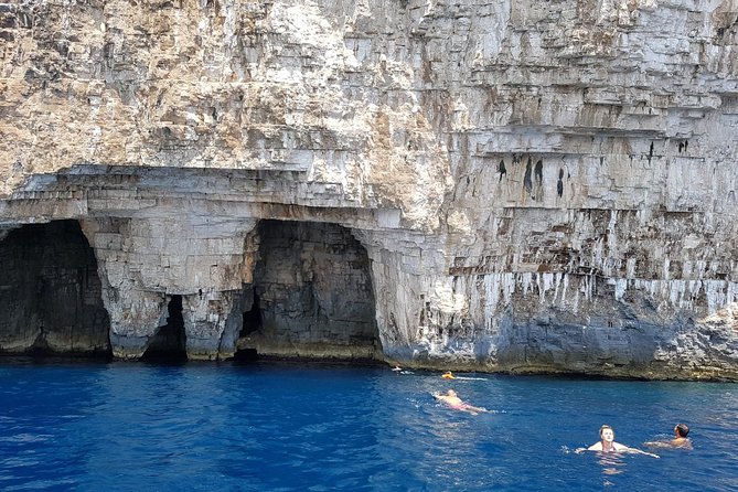 Private Blue Cave and Hvar - 5 Islands Tour - Hvar: fortress views and real lunch options