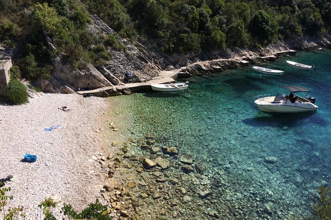 Private Boat Tour by local expert - Create Your Itinerary - Key things that make this private Split boat day work