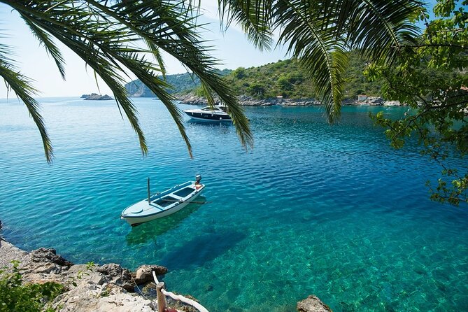 Private boat tour for small groups to Blue Lagoon and Solta Island - Stop 1: Blue Lagoon (Krknjasi Bay) for snorkeling and real swimming