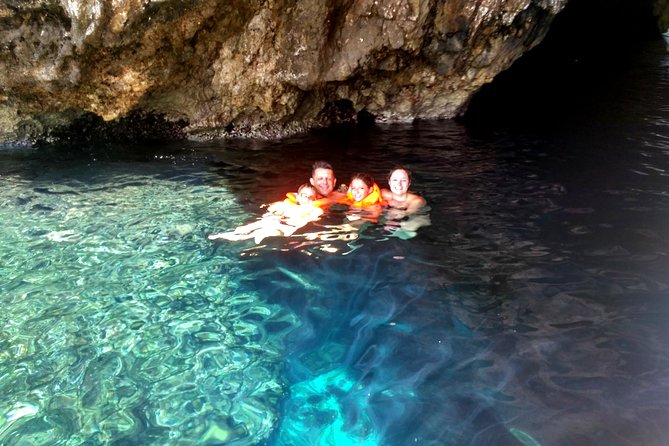 Private boat tour to Blue Lagoon & 4 Islands - The morning approach: Šolta and Drvenik panoramas