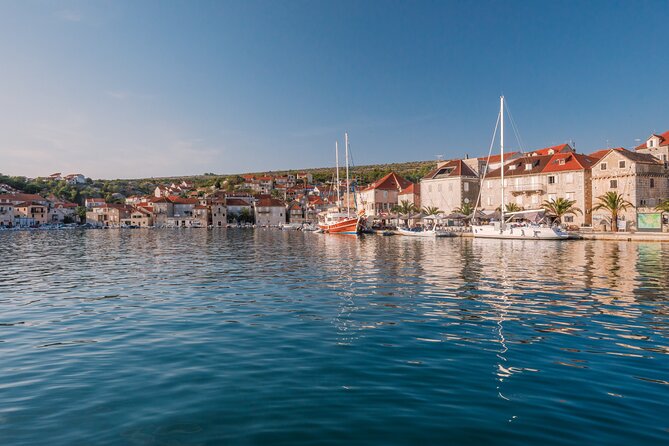 Private Boat Tour to Brac and Solta islands: Non-Touristy Itinerary - Price and value for a group up to 7