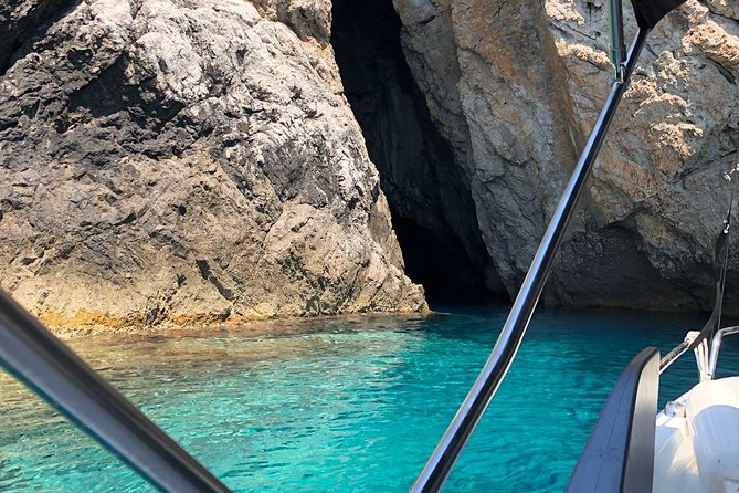 Private Captain Tailored tour - from Split and Trogir - Price and logistics: how $536.97 per group really works