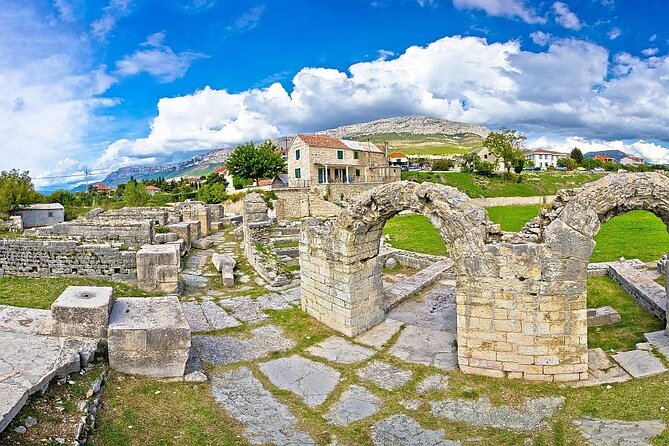 Private Day Trip - Klis-Salona-Trogir - Tickets, closures, and the reality of paying on the day