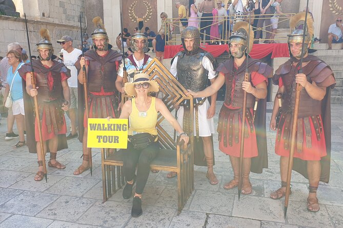 Private History Split Walking Tour in English - Key points before you go