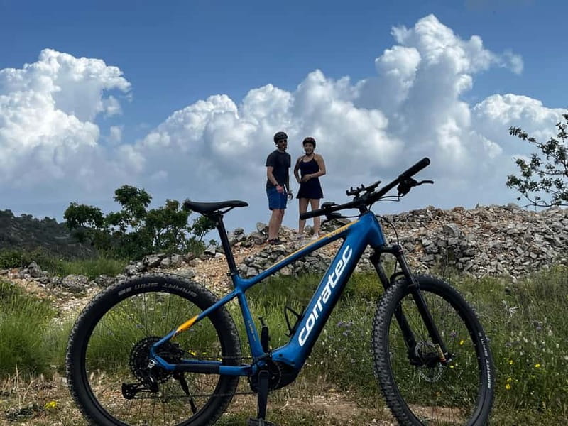 Private Hvar Island E-Bike Tour (Self Guided) - E-Bike Reality Check: Power, Climbing, and Battery Management