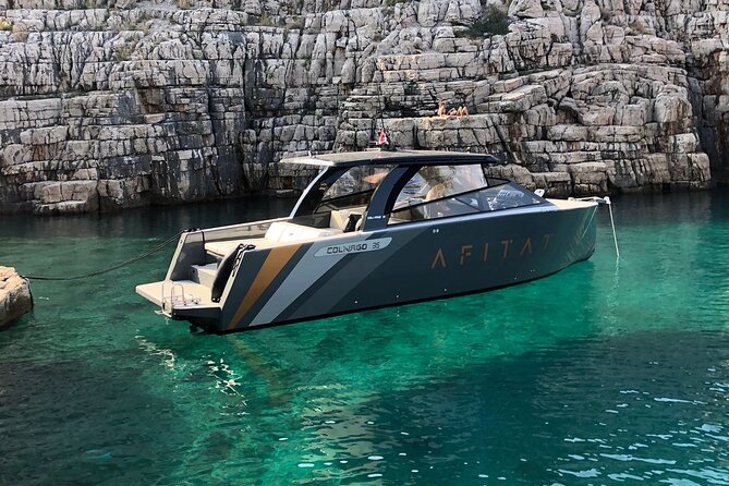 Private Luxury boat from Hvar, Brač and Split - What This Tour Feels Like for Different Group Types