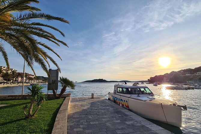 Private Luxury Boat tour for 12 from Split, Brac, Trogir, Hvar - Blue Cave: how to time it for the real blue light