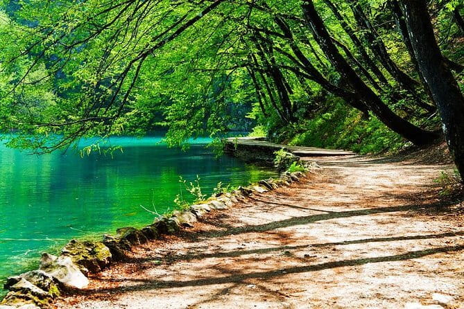 Private Plitvice lakes tour from Split - Your Guide at Plitvice: More Than Commentary