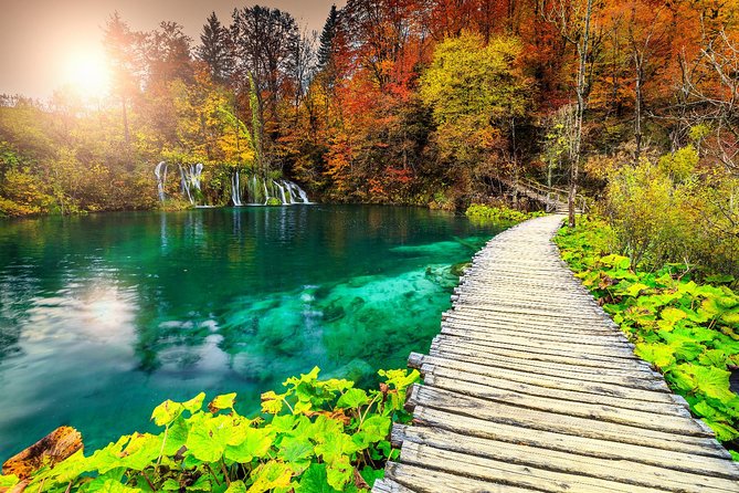 Private Plitvice Lakes Tour from Split - Riding to Plitvice: comfort on the 3-hour stretch
