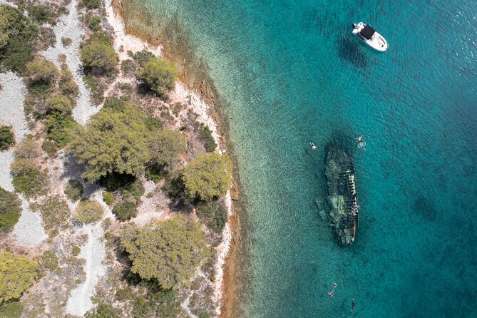 Private speedboat custome-made tour / from Trogir and Split - Skippers Matter: Peter, Bruno, Boki, Marta, Josip, Claudia