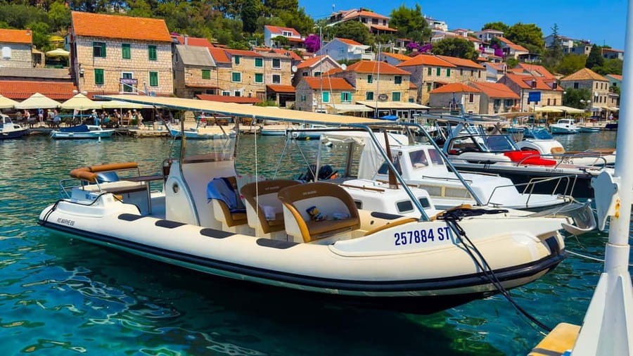 Private Speedboat Tour: Blue Lagoon & 3 Islands from Split - Optional Maslinica on Šolta: the quiet harbor choice